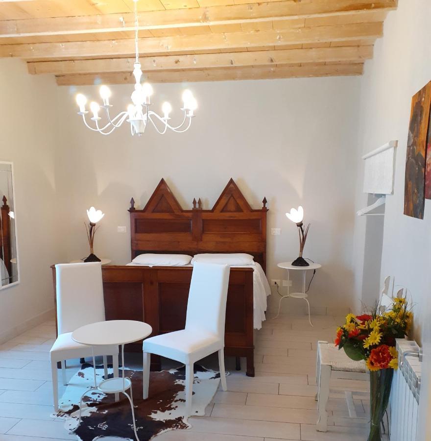 Vicolo Del Nido B&B Paderno Franciacorta Exterior photo